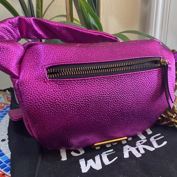 Kurt Geiger Small Kensington Soft Quilted Leather Belt Bag - Picture 11 of 13